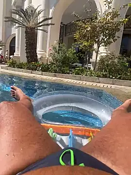 SecretlyDD online show from March 2025 09:21:01 AM