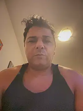 SecretlyDD online show from March 2025 05:31:02 PM