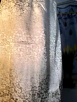 Snapshot of Lucy_limon chatting on November 2025 06:05:01 AM Lucy limon online show from November 2025 06:05:01 AM