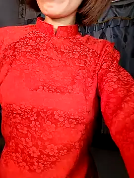 Snapshot of Lucy_limon chatting on November 2025 09:43:01 AM Lucy limon online show from November 2025 09:43:01 AM