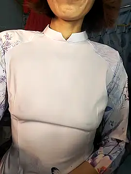 Snapshot of Lucy_limon chatting on December 2025 11:26:02 AM Lucy limon online show from December 2025 11:26:02 AM