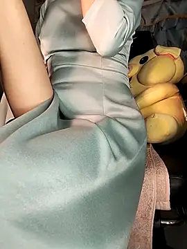 Snapshot of Lucy_limon chatting on December 2025 09:10:02 PM Lucy limon online show from December 2025 09:10:02 PM