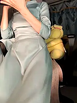 Snapshot of Lucy_limon chatting on December 2025 09:16:02 AM Lucy limon online show from December 2025 09:16:02 AM