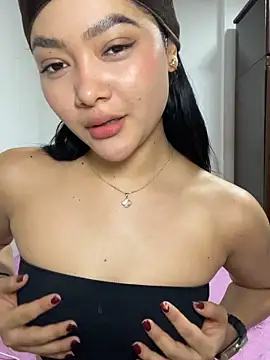 Just valen online show from May 2026 07:24:02 AM