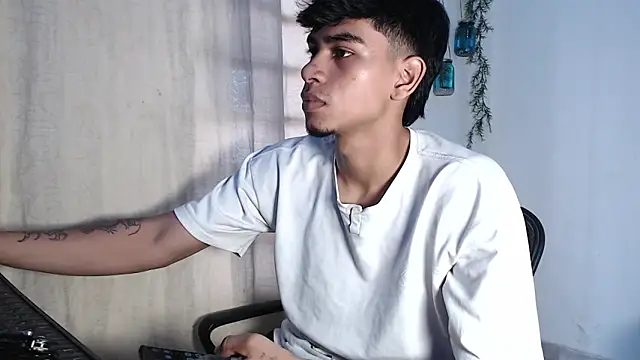 speedsamy online show from September 2025 08:08:01 PM