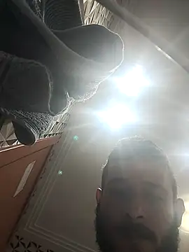 Away Smit online show from February 2026 07:34:02 PM