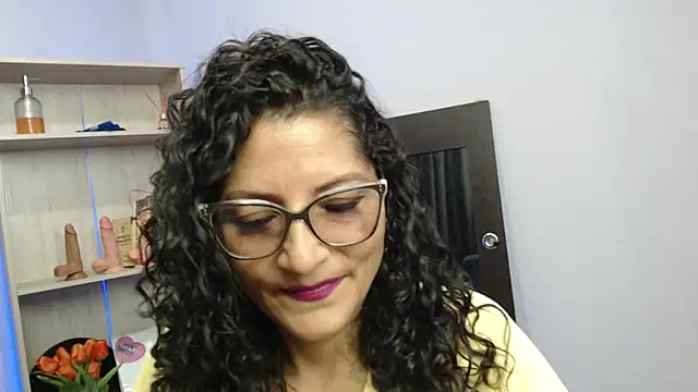 Snapshot of arianna_ros3 chatting on January 2025 02:55:02 PM arianna ros3 online show from January 2025 02:55:02 PM