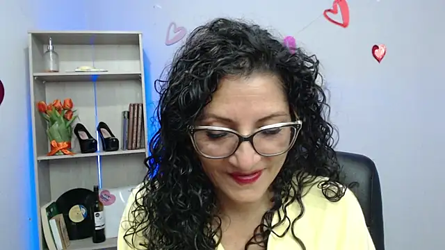 Snapshot of arianna_ros3 chatting on March 2025 02:18:01 PM arianna ros3 online show from March 2025 02:18:01 PM
