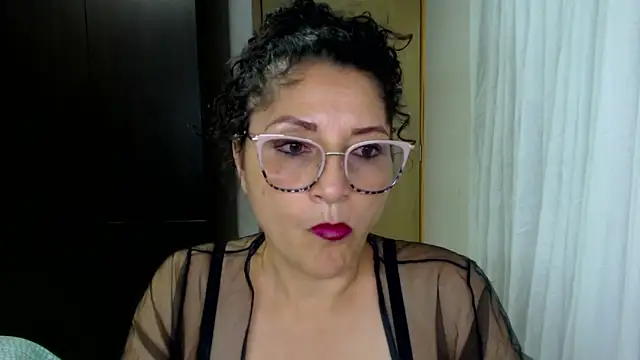 arianna ros3 online show from June 2026 02:25:01 AM