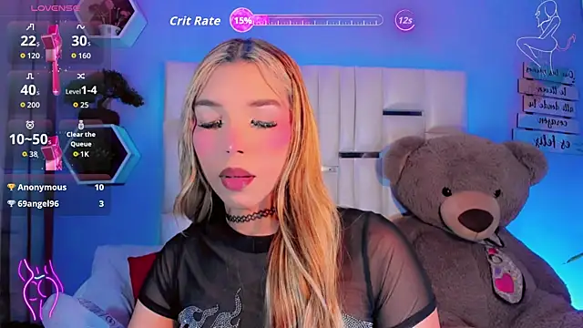 Snapshot of Aileen_18 chatting on November 2025 08:15:02 AM Aileen 18 online show from November 2025 08:15:02 AM