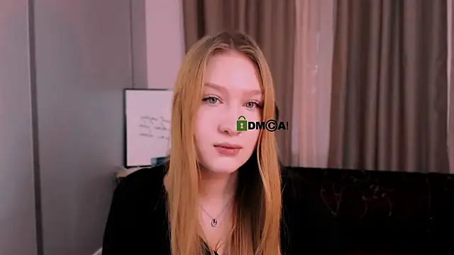 Snapshot of playful_sophie chatting on January 2025 10:33:02 AM playful sophie online show from January 2025 10:33:02 AM