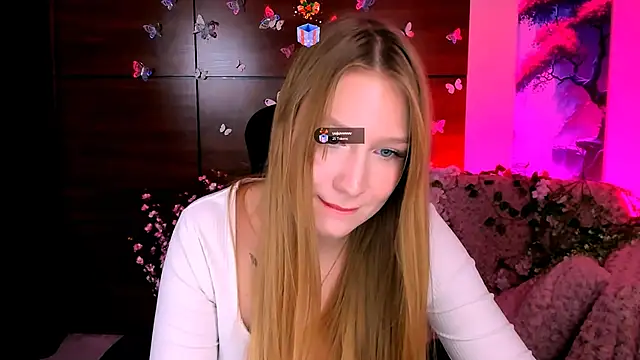 Snapshot of playful_sophie chatting on February 2025 01:19:02 PM playful sophie online show from February 2025 01:19:02 PM