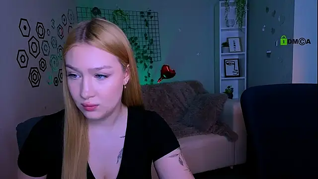 playful sophie online show from March 2026 08:26:01 PM