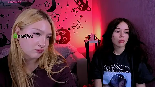 playful sophie online show from June 2026 07:05:01 PM