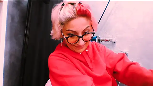 Lucky Deniz online show from November 2025 08:25:02 AM