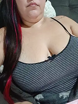 Paolaa hoot online show from May 2026 03:59:02 AM