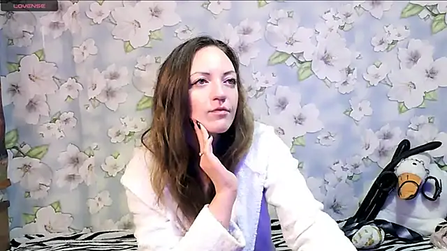 KattyLuuu online show from March 2025 06:27:01 AM