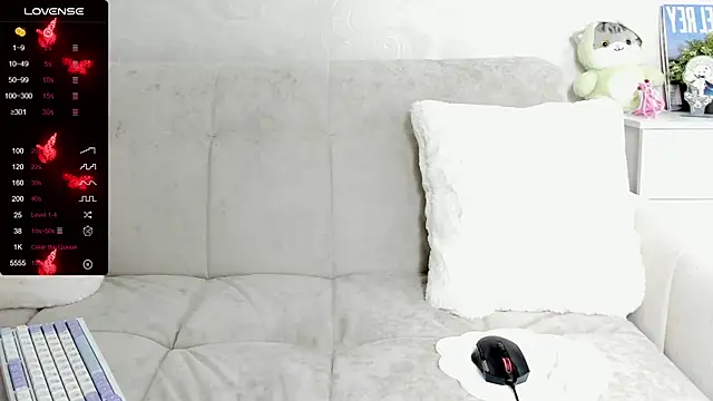 Snapshot of molly_sweetbabe chatting on January 2025 08:39:01 PM molly sweetbabe online show from January 2025 08:39:01 PM