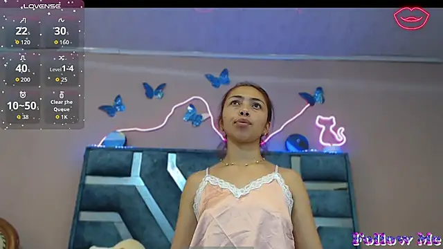 Roxan Fox- online show from March 2026 02:50:02 AM