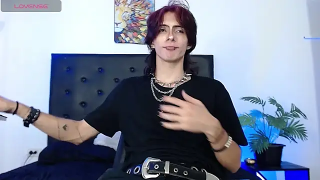 Snapshot of andreey50 chatting on December 2025 08:05:02 PM andreey50 online show from December 2025 08:05:02 PM