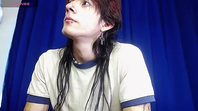 Snapshot of andreey50 chatting on January 2026 06:11:02 PM andreey50 online show from January 2026 06:11:02 PM