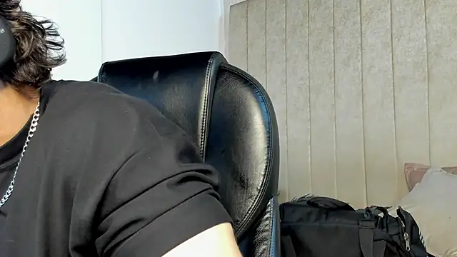 jeicob gagnon online show from October 2025 08:46:02 AM