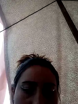 Snapshot of hanna_sky1 chatting on January 2025 07:53:02 PM hanna sky1 online show from January 2025 07:53:02 PM