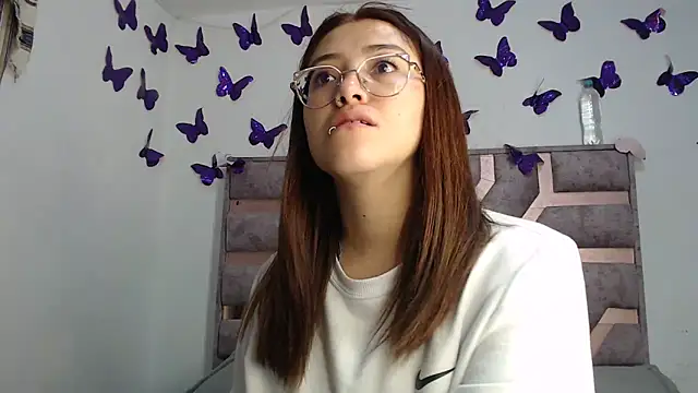 Snapshot of Anny_Fox- chatting on February 2026 03:25:01 AM Anny Fox- online show from February 2026 03:25:01 AM