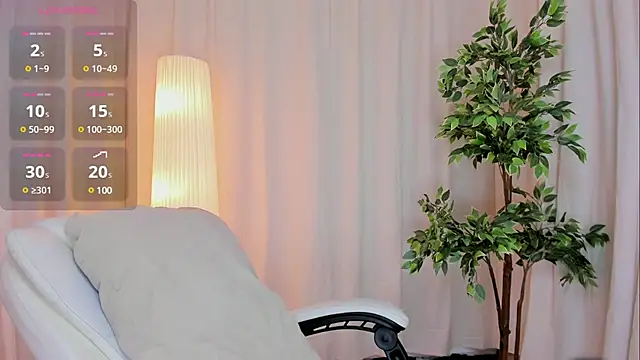 Maddy bennet online show from January 2025 08:32:02 AM