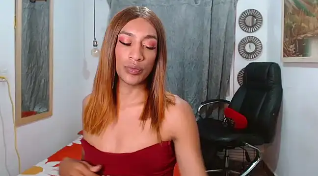 Snapshot of Dannacamilsaenz chatting on January 2025 11:43:02 AM Dannacamilsaenz online show from January 2025 11:43:02 AM