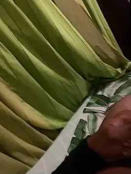 Snapshot of daddydiggg chatting on December 2024 05:47:02 PM daddydiggg online show from December 2024 05:47:02 PM