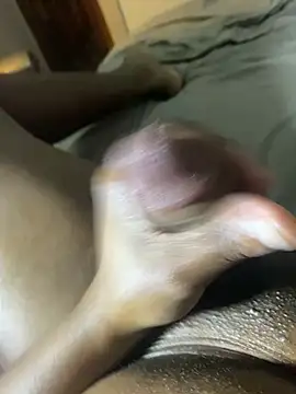 Snapshot of daddydiggg chatting on January 2025 02:27:02 AM daddydiggg online show from January 2025 02:27:02 AM