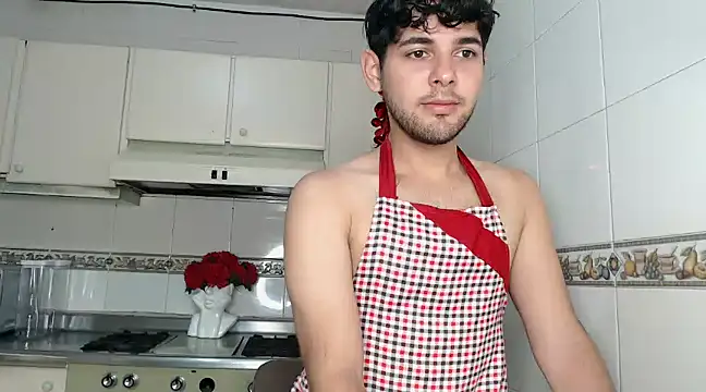 Samir bear online show from December 2024 12:46:02 PM