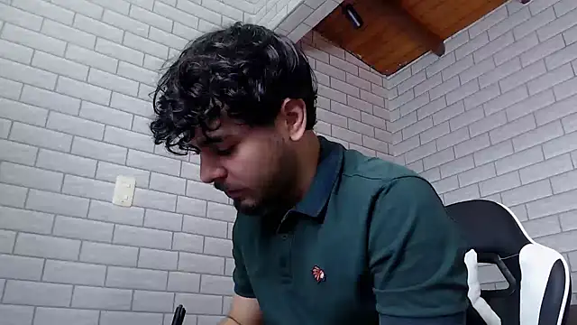 Samir bear online show from September 2025 12:51:02 PM