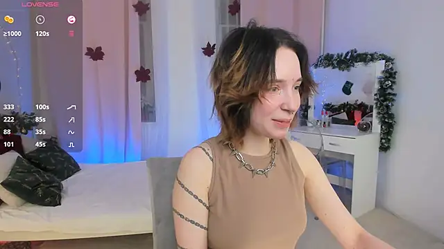lilithlunna online show from January 2025 10:30:02 PM
