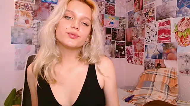 MeowthLilu online show from March 2025 10:02:01 AM