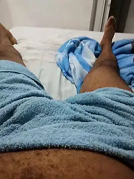 lucasquirao1234 online show from September 2025 11:37:02 AM