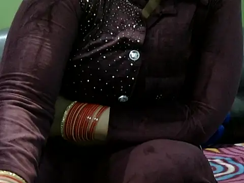 Housewife12 online show from February 2026 07:18:01 AM