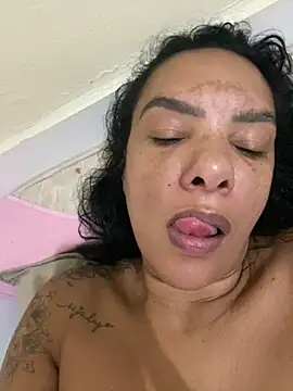 briannaa557 online show from December 2024 10:56:02 AM