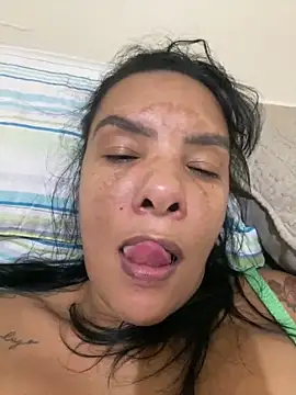 briannaa557 online show from December 2024 06:46:01 PM