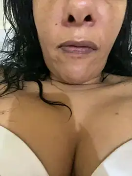 briannaa557 online show from January 2025 11:23:02 AM