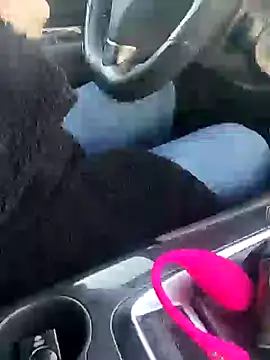 Snapshot of sansan2411 chatting on January 2025 03:32:01 PM sansan2411 online show from January 2025 03:32:01 PM