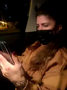 Snapshot of sansan2411 chatting on January 2025 07:18:01 PM sansan2411 online show from January 2025 07:18:01 PM