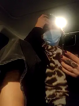 Snapshot of sansan2411 chatting on January 2025 07:28:02 PM sansan2411 online show from January 2025 07:28:02 PM