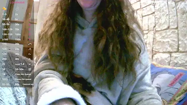 Snapshot of sansan2411 chatting on January 2025 08:45:01 PM sansan2411 online show from January 2025 08:45:01 PM