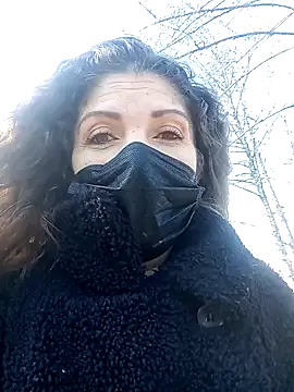 Snapshot of sansan2411 chatting on February 2025 01:08:01 PM sansan2411 online show from February 2025 01:08:01 PM