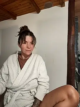 Snapshot of sansan2411 chatting on October 2025 06:31:01 AM sansan2411 online show from October 2025 06:31:01 AM