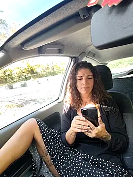 Snapshot of sansan2411 chatting on October 2025 12:14:02 PM sansan2411 online show from October 2025 12:14:02 PM