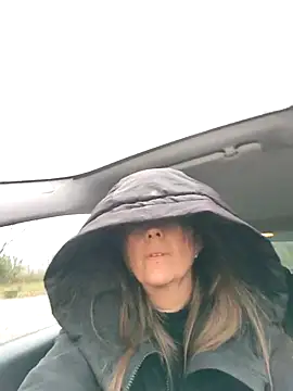 Snapshot of sansan2411 chatting on November 2025 01:44:02 PM sansan2411 online show from November 2025 01:44:02 PM