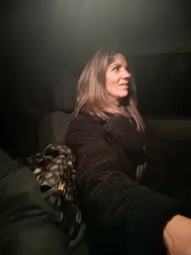 Snapshot of sansan2411 chatting on December 2025 05:20:01 PM sansan2411 online show from December 2025 05:20:01 PM